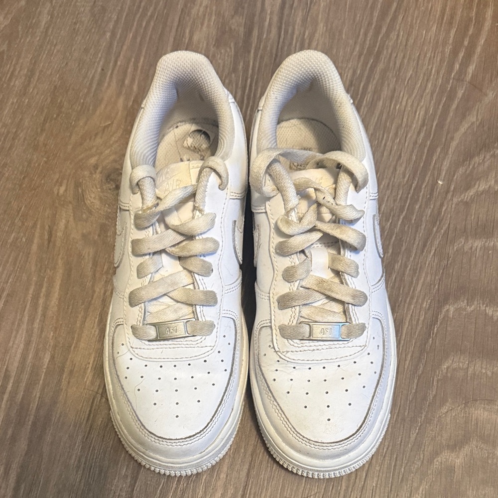 White Nike Air Force 1 Kids' Sneakers